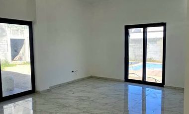 QUINTA EN VENTA EN PORTAL ZUAZUA