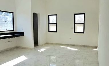 QUINTA EN VENTA EN PORTAL ZUAZUA