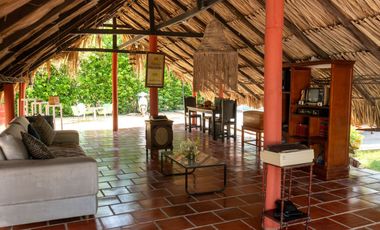 FINCA EN VENTA EN ARJONA, BOLIVAR CON PISCINA