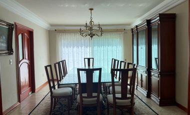 CASA EN RENTA EN VALLE REAL