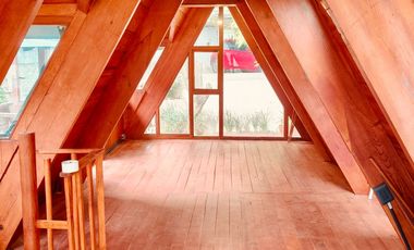 Chalet de madera en Barrio San Francisco | Condominio exclusivo (3 casas) | Jardín + terraza + balcón