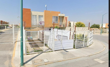 CASA EN REMATE BANCARIO ZONA TECAMAK EDO MEX