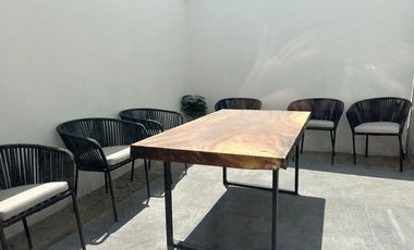 VENTA - El Refugio. Departamento en planta baja de 2 recámaras