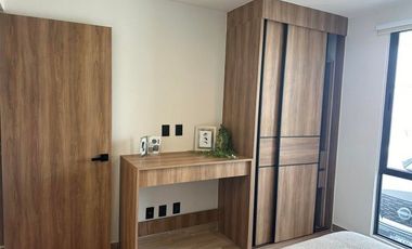 VENTA - El Refugio. Departamento en planta baja de 2 recámaras