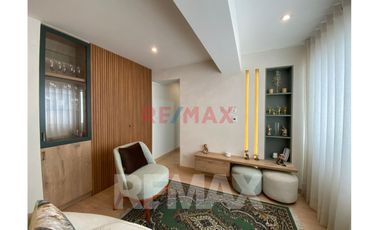 VENTA DE DEPARTAMENTO  EN SURCO URBANIZACION LA CASTELLANA