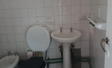 SE VENDE EXCELENTE DEP. 2 DORM EN COMPLEJO LAS ARAUCARIAS-B° PUEYRREDON CBA