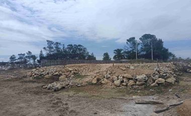 Se vende terreno rellenado y compactado cerca del mar