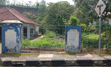 Dijual Tanah Luas Lokasi di Jl. Letjend Suprapto Ungaran