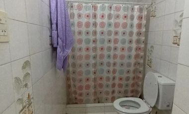 SE VENDE HERMOSA CASA -3 DORM, PISCINA Y DEP-CALLE ROQUE FUNES 1400, CBA.-