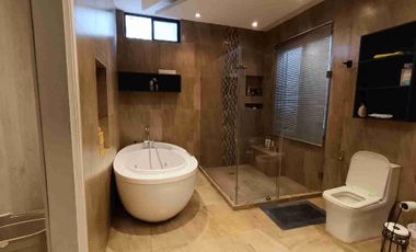 Se vende mansión en Urbanización Privada Las Riberas