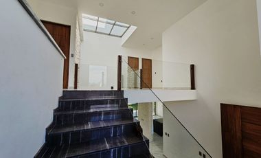 Casa Paraíso Country 130, E.Zapata️