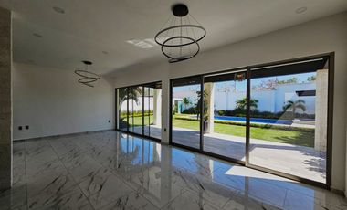 Casa Paraíso Country 130, E.Zapata️