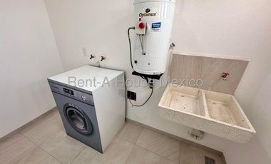 Departamento con amenidades, 2 recámaras, área de TV. VENTA - Zarú Zákia