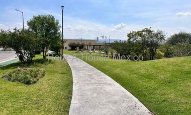 Departamento con amenidades, 2 recámaras, área de TV. VENTA - Zarú Zákia