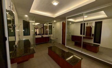 HOUSE FOR RENT in PARANAQUE