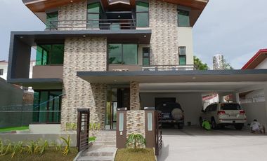 HOUSE FOR RENT in PARANAQUE