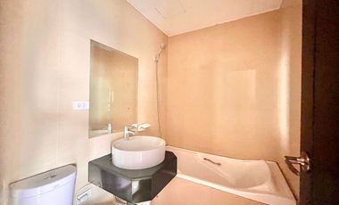 ONE CENTRAL, Makati: 2BR For Sale, 106 sqm, Furnished, 1 parking, P15.5M only!