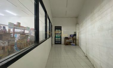 TEMPAT USAHA HARGA NEGO DEKAT DARI KAMPUS ISI