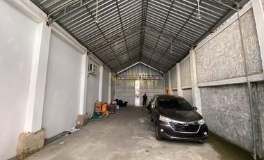 TEMPAT USAHA HARGA NEGO DEKAT DARI KAMPUS ISI