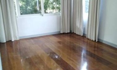 500 sqm Well Maintained 4BR House in Makati Accessible to Makati CBD & BGC