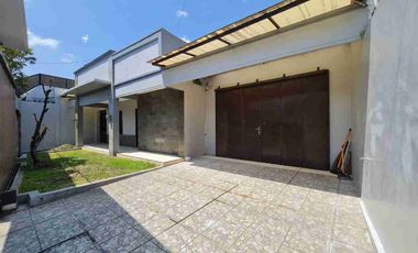 Rumah Bagus Minimalis Tengah Kota di Jagalan Jebres Solo.