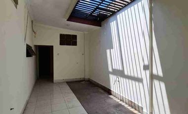 Rumah Bagus Minimalis Tengah Kota di Jagalan Jebres Solo.