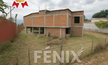 Casa en venta frente a Fraccionamiento La Orduña- 2,500 m2 de Terreno