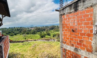 Casa en venta frente a Fraccionamiento La Orduña- 2,500 m2 de Terreno