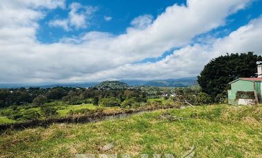 Casa en venta frente a Fraccionamiento La Orduña- 2,500 m2 de Terreno