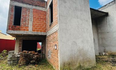 Casa en venta frente a Fraccionamiento La Orduña- 2,500 m2 de Terreno