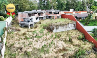 Casa en venta frente a Fraccionamiento La Orduña- 2,500 m2 de Terreno