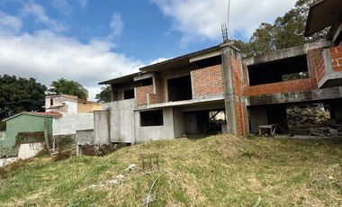 Casa en venta frente a Fraccionamiento La Orduña- 2,500 m2 de Terreno