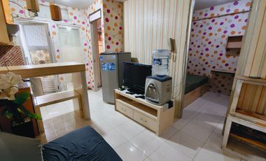 dijual cepat murah apartemen gading nias emerald 2 kmr furnish view taman + lepas lt rendah