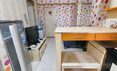 dijual cepat murah apartemen gading nias emerald 2 kmr furnish view taman + lepas lt rendah