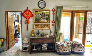 Rumah di pusat denpasar strategis shm jual murah