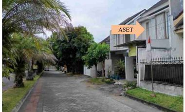 Dijual murah via lelang puri Safira Menganti Gresik