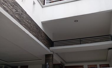 Disewajan Rumah tinggal 4+1 kt di GRIYA LOKA, BSD - dekat stasiun dan akses tol