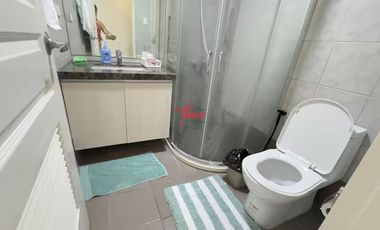 BALCONY CONDO WITH CITY VIEW | SMART TV + NETFLIX | WI-FI READY | BALMORAL PLACE