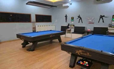 TURUN HARGA! Disewakan Jangka Panjang 25 tahun Toko isi Billiard di jalan utama Drupadi Renon