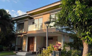 Modern Asian 2 Storey House in Amara Subd for Sale