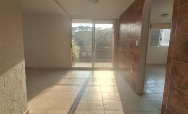 AGRADABLE DEPARTAMENTO CON ESPECTACULAR VISTA A BARRANCA DE TECOLOTE CUERNAVACA