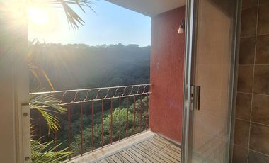 AGRADABLE DEPARTAMENTO CON ESPECTACULAR VISTA A BARRANCA DE TECOLOTE CUERNAVACA