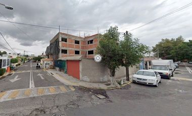 Sk16 Activo Bancario En C. Viveros del Retiro, Viveros de La Loma, Tlalnepantla, EdoMex (No Créditos Infonavit e Hipotecarios)