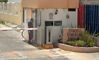 Sk16 Activo Bancario En C. Viveros del Retiro, Viveros de La Loma, Tlalnepantla, EdoMex (No Créditos Infonavit e Hipotecarios)