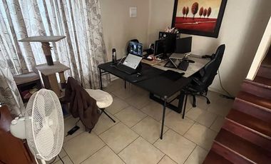 Casa Sólida De Dos Pisos, Villa Portal Del Abrazo, Maipú.