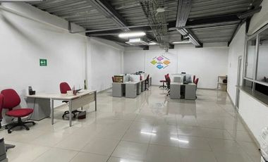 Bodega en venta en Holanda, Sabaneta