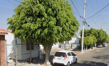 CASA EN CONDOMINIO, EN VENTA