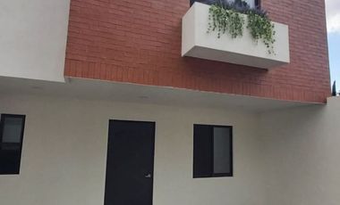 CASA NUEVA EN VENTA EN PATZCUARO MICHOACAN CERCA DEL MUELLE PRINCIPAL