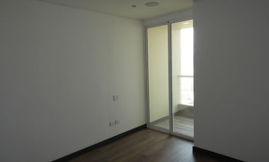 SE ARRIENDA APARTAMENTO CABECERA
