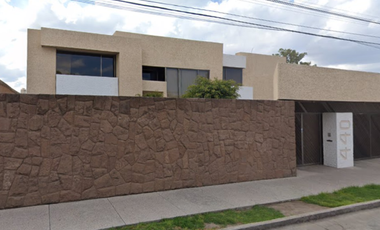 VENTA DE CASA EN COL LAS AGUILAS, SAN LUIS POTOSI.